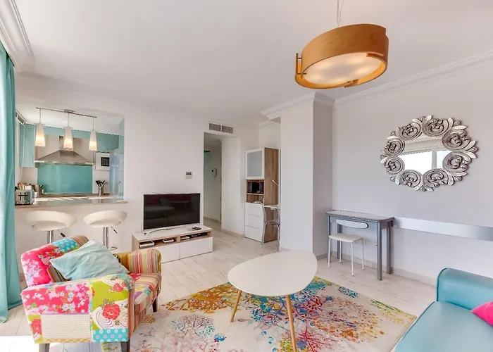 Marina Banus Apartament